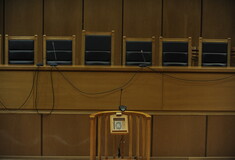 Εφετείο Θεσσαλονίκης: Από δις ισόβια στα 21 χρόνια για τον άνδρα που έκαψε τους γονείς του 
