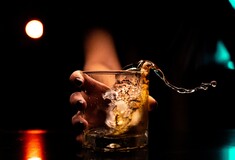 Κρήτη: 10 άτομα στο νοσοκομείο, λόγω υπερβολικής κατανάλωσης αλκοόλ