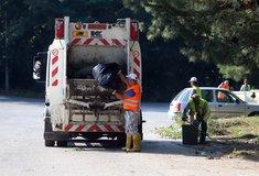 Καβάλα: Νεκρός νεαρός οδηγός δικύκλου - Σφηνώθηκε σε πρέσα απορριμματοφόρου