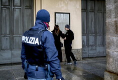 Ιταλία: Συνελήφθησαν πέντε αστυνομικοί για ξυλοδαρμό και βασανιστήρια σε βάρος πολιτών