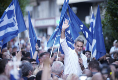Κυριάκος Μητσοτάκης: Ας αφήσουμε την Εκκλησία μακριά από τα της πολιτικής