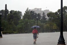 Καιρός: Άστατος με βροχές και καταιγίδες - Μέχρι 31 βαθμούς η θερμοκρασία