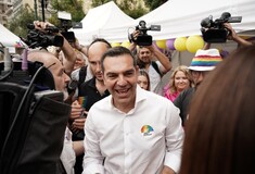 Στο Athens Pride 2023 ο Αλέξης Τσίπρας: «Μια φορά κι έναν καιρό, δεν υπήρχε τίποτα. Υπήρχε μόνο η αγάπη» 