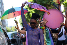 Pride parade στην Κωνσταντινούπολη- Αψήφησαν τις απαγορεύσεις οι διαδηλωτές