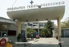 Θεσσαλονίκη: «Πρήστηκε το χέρι και προχωρούσε για το σώμα»- Τι λέει ο πατέρας της 4χρονης για το δάγκωμα οχιάς