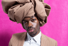 Lil Nas X: Του πέταξαν στη σκηνή ερωτικό βοήθημα κατά τη διάρκεια συναυλίας- Η αντίδρασή του