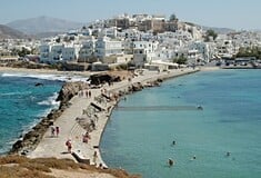Διακοπές στο Αιγαίο για λίγους: Οι λόγοι πίσω από το ακριβό ελληνικό καλοκαίρι