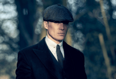 Οι «Peaky Blinders» καταγγέλλουν το ομοφοβικό βίντεο της καμπάνιας του Ρον Ντε Σάντις