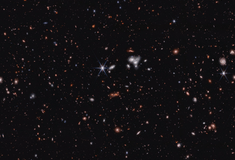 Το διαστημικό τηλεσκόπιο James Webb ανακάλυψε την πιο μακρινή ενεργή τεράστια μαύρη τρύπα