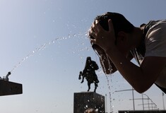 Καιρός: Ο καύσωνας «Κλέων» επελαύνει στη χώρα- Πού θα φτάσει τους 41°C