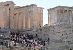 Καύσωνας «Κλέων»: Κλειστή σήμερα η Ακρόπολη από 12:00 έως 17:00