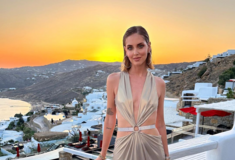 Κιάρα Φεράνι: Στη Μύκονο για το bachelorette της αδελφής της