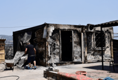 Φωτιές: 60 κτίρια έχουν χαρακτηριστεί επικίνδυνα στις πυρόπληκτες περιοχές
