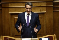 Μητσοτάκης για φωτιές: Βρισκόμαστε σε πόλεμο, δύσκολες οι επόμενες 3 μέρες