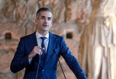 Μπακογιάννης για Κασιδιάρη: Η Δημοκρατία δεν φοβάται, μιλάμε για έναν καταδικασμένο ναζί