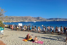Εισαγγελική παρέμβαση για τις παραλίες στην Πάρο