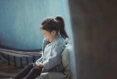 Η Κίνα θέλει να περιορίσει το χρόνο που περνούν οι ανήλικοι στο smarphone τους