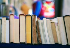 ΔΥΠΑ: Ρεκόρ αιτήσεων για τα voucher βιβλίων