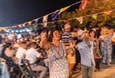 H ζωή συνεχίζεται στη Ρόδο