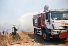 Ζήτησαν από οδηγούς σε υδροφόρες να πληρώσουν διόδια- Ενώ πήγαιναν να σβήσουν φωτιά