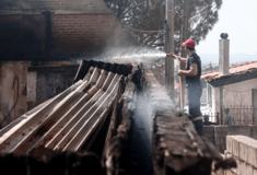 Υπουργείο Εργασίας: Τα νέα μέτρα για πολίτες και επιχειρήσεις που επλήγησαν από τις φωτιές