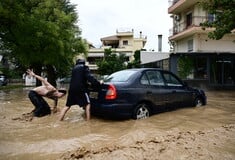 Κακοκαιρία: Xωρίς πόσιμο νερό για 9η ημέρα ο Βόλος