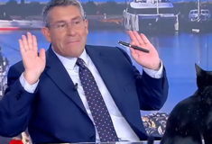 Μαύρη γάτα μπήκε στο στούντιο του ΣΚΑΪ- «κ. Φίλη δεν είναι καλό μήνυμα αυτό για τον ΣΥΡΙΖΑ» σχολίασε ο Οικονόμου
