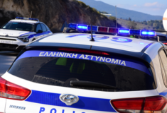 Κορινθία: Προσπάθησαν να ανατινάξουν ΑΤΜ και τελικά έφυγαν με ένα τσαντάκι και 150 ευρώ