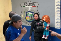 Mexican police cuff crooked 'demon doll' Chucky
