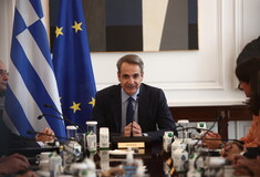 Μητσοτάκης στο υπουργικό συμβούλιο: «Να ξαναχτίσουμε καλύτερα όσα χάσαμε»