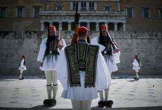 Δημοσκόπηση MRB: Πώς βλέπουν οι πολίτες ακρίβεια, πλημμύρες, Κασσελάκη 