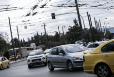 Κίνηση στους δρόμους: Μποτιλιάρισμα σε σημεία της Αττικής λόγω τροχαίων ατυχημάτων