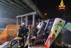 Βενετία: Γιατί έπεσε το λεωφορείο από τη γέφυρα- 21 νεκροί, 4 σοβαρά τραυματίες