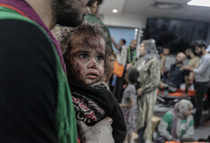 Επίθεση στο νοσοκομείο της Γάζας: «Προσπαθούσαμε να σώσουμε όποιον μπορούσε να σωθεί»