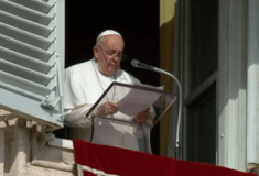 Πάπας Φραγκίσκος για τον πόλεμο στο Ισραήλ: «Πάυσατε πυρ»