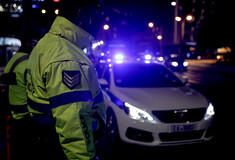 Καταδίωξη ύποπτου αυτοκινήτου στη Βοιωτία: Νεκρός άνδρας από εκπυρσοκρότηση όπλου αστυνομικού