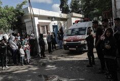 Γάζα: Φορτηγά με ανθρωπιστική βοήθεια και καύσιμα εισέρχονται στον θύλακα