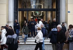 Εορταστικό ωράριο 2023: Αρχίζει από 12 Δεκεμβρίου το εορταστικό ωράριο