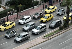 Κίνηση στους δρόμους: Μεγάλες καθυστερήσεις σε Κηφισό και λεωφόρο Κηφισίας 