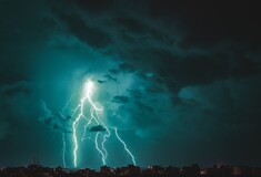 Έκτακτο δελτίο επιδείνωσης του καιρού: Έρχονται καταιγίδες, κεραυνοί και χαλάζι