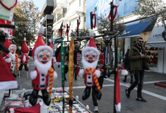 Εορταστικό ωράριο: Αναλυτικά οι ώρες που θα λειτουργούν τα καταστήματα