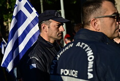 Διαμαρτυρία ενστόλων - Κλειστό το κέντρο 