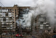Ρωσική αεροπορική επιδρομή στο Κίεβο - Η 5η μέσα στον μήνα - 9 τραυματίες