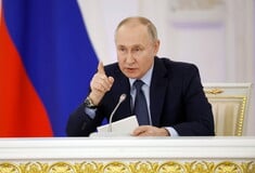Πούτιν: «Θα εντείνουμε τους βομβαρδισμούς, κανένα έγκλημα δεν θα μείνει ατιμώρητο»