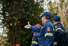 Ηλεία: Ανετράπη πυροσβεστικό όχημα στις έρευνες για τον αγνοούμενο οδηγό που παρασύρθηκε από χείμαρρο