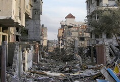 Γάζα: «Οι ασταμάτητοι πόλεμοι της Χαμάς με το Ισραήλ κατέστρεψαν τις ζωές μας»