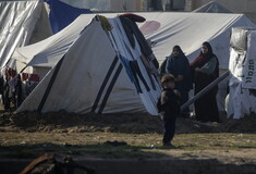 Ισραηλινά άρματα μάχης απέκλεισαν την πρόσβαση σε δύο νοσοκομεία της Γάζας