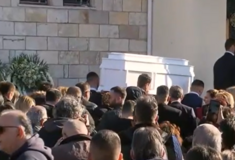 Μεσολόγγι: Σε κλίμα οδύνης η κηδεία του 31χρονου Μπάμπη