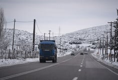 Κακοκαιρία: Πού απαγορεύεται από απόψε η κυκλοφορία φορτηγών