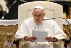 Πυροβολισμοί στον Βόσπορο: Στο πλευρό της ιταλικής καθολικής εκκλησίας ο πάπας Φραγκίσκος